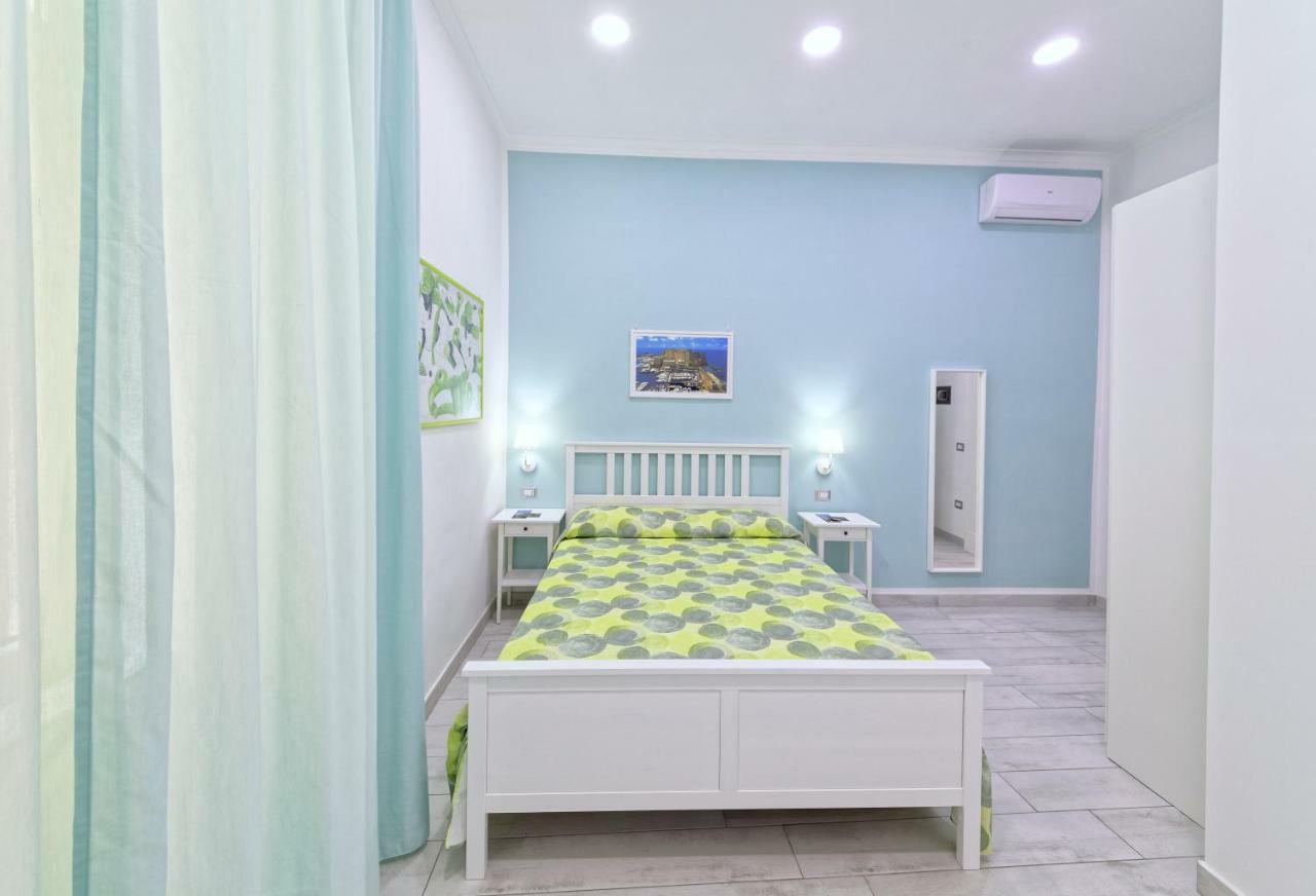 B&B Rest A Napoli エクステリア 写真