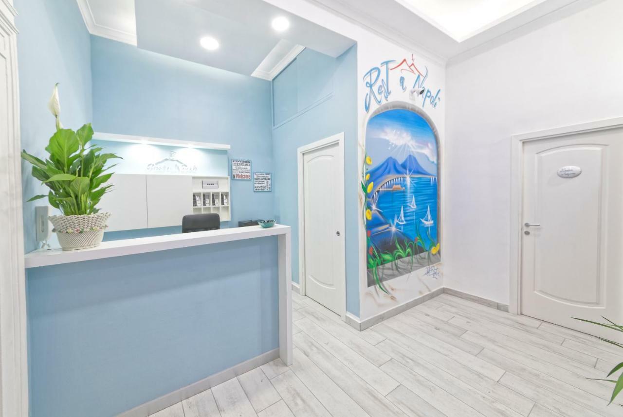 B&B Rest A Napoli エクステリア 写真